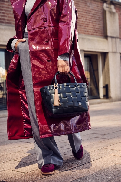 Handed by Mini Paris Korb - Black